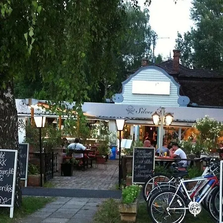 Silver Side 公寓 希欧福克