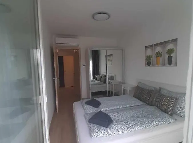 Silver Side דירה שיופוק